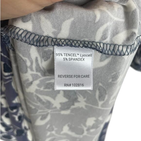 Garnet Hill Seamed Knit Trapeze Dress Nightshadow Floral Small Travel Vacation - Picture 15 of 15